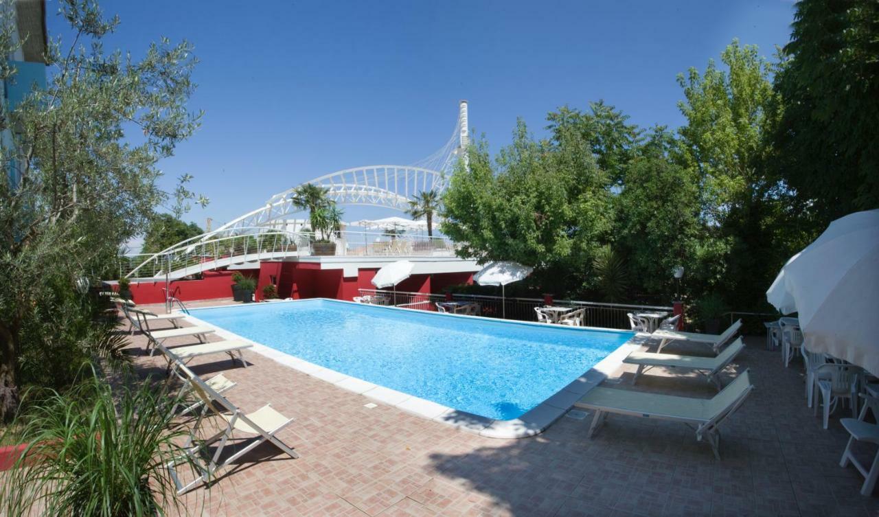 Duparc Hotel Gabicce Mare Exterior foto